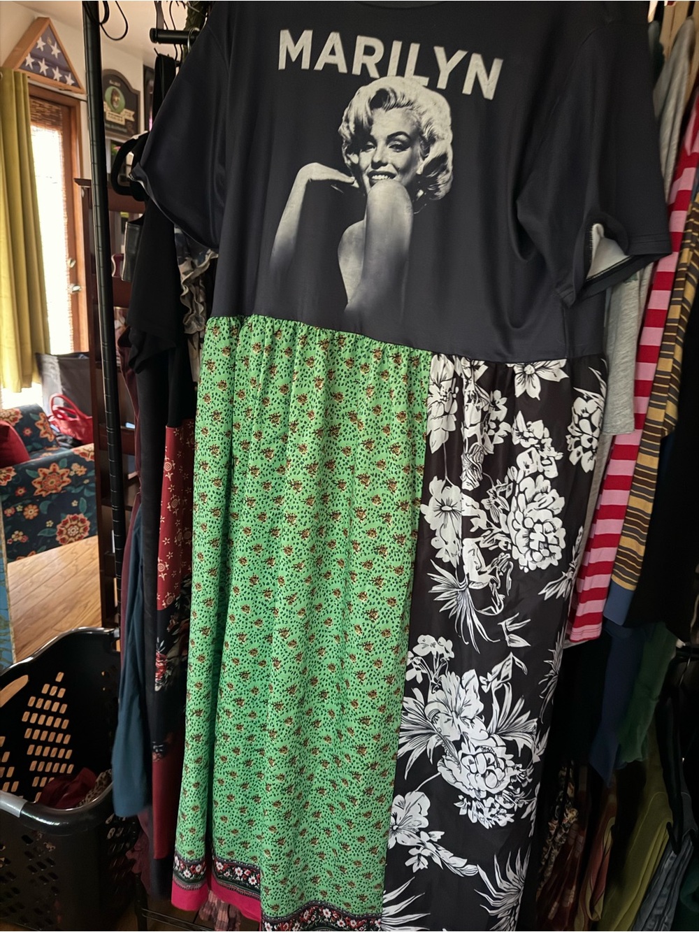 Marilyn Graphic Two-Tone Floral Maxi Dress - Black & Green with split front side